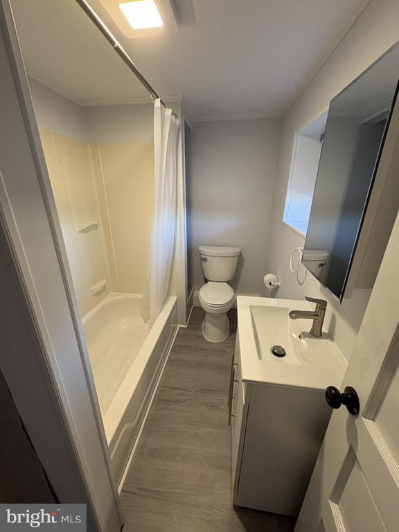 Building Photo - 9243 Kings Hwy