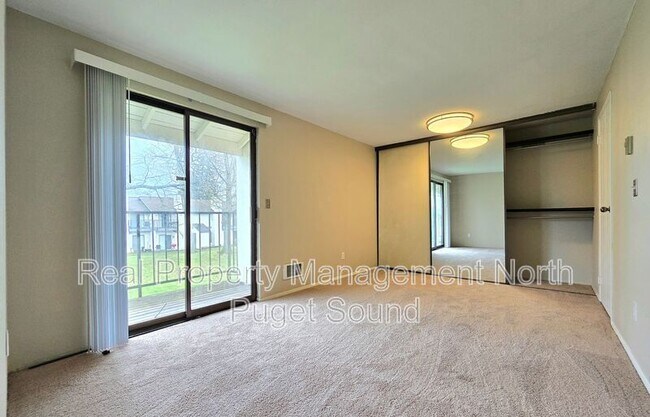 Building Photo - 4817 76th St NE