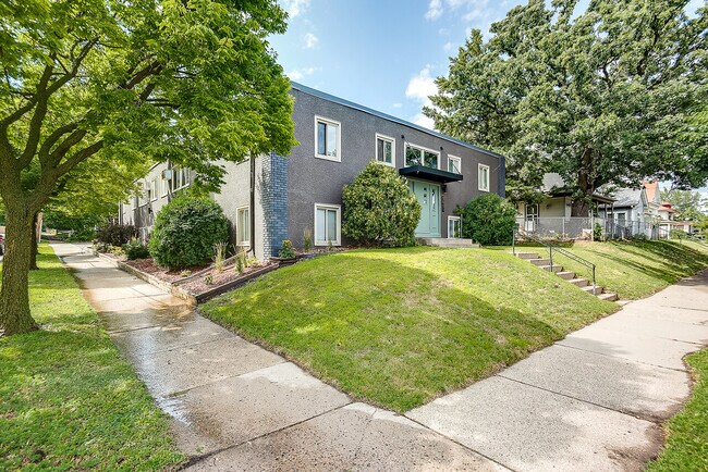 Building Photo - 3001 N 3rd