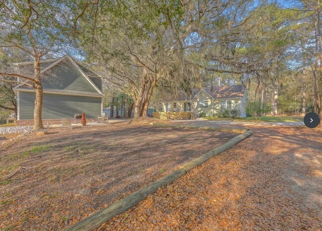 Building Photo - 5758 Chisolm Rd