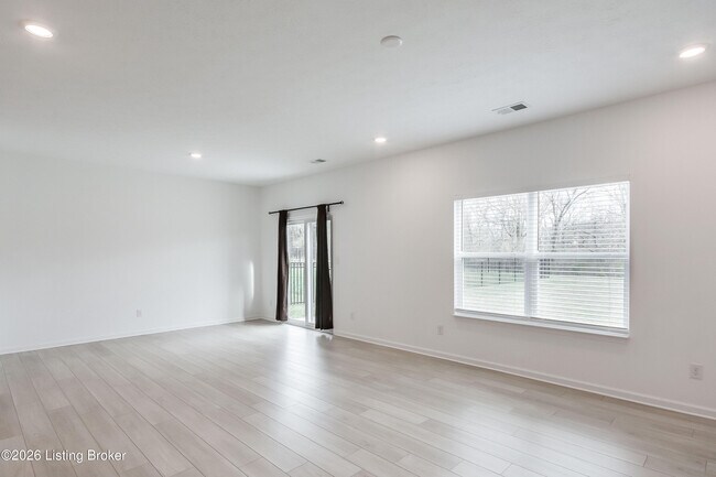 Building Photo - 17004 Meander Wy