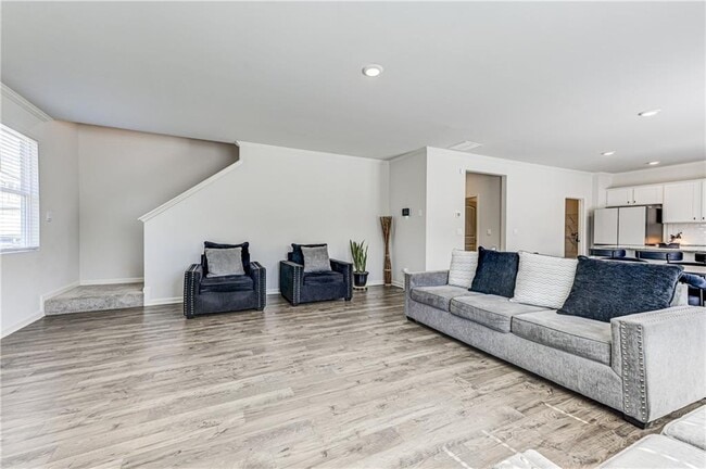 Building Photo - 3154 Ellenton Dr