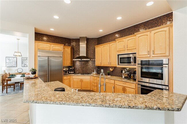 Building Photo - 7381 Summer Duck Way