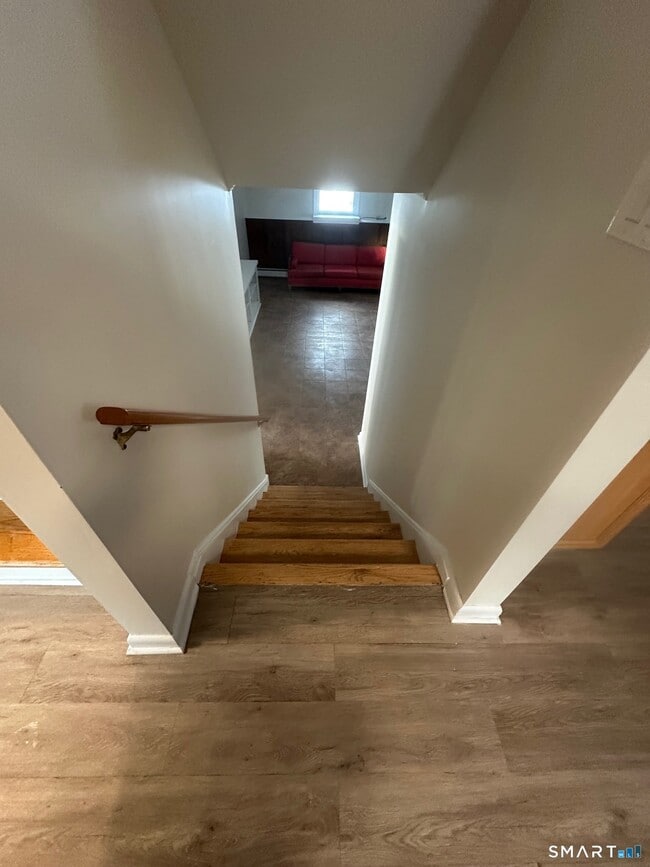 Building Photo - 161 Brion Dr