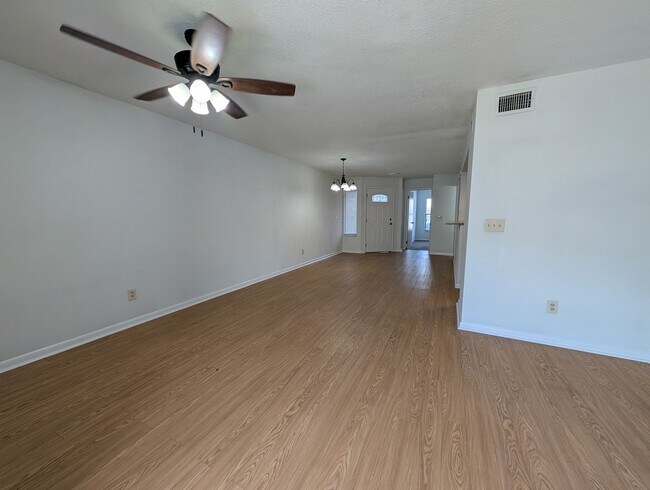 Building Photo - NOW AVAILABLE! Upgraded 3 Bedroom, 2 Bath Townhome with a Fenced yard, and close to NAS Jax and I...