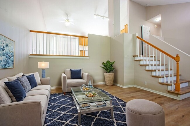 Primary Photo - 3 Bedroom / 2 Bath Tri-Level Home Located ...