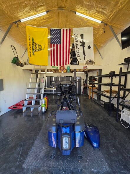 Building Photo - 7476 Woodland Trace Ct