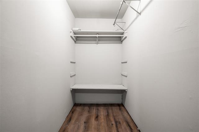 Building Photo - 810 S Western Hls Dr