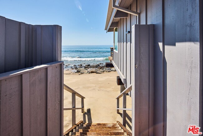 Building Photo - 24246 Malibu Rd