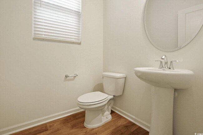 Building Photo - 300 Cherwell ct