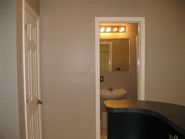 Building Photo - 5465 Derby Chase Ct