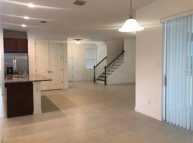 Building Photo - 15308 Honeybell Dr