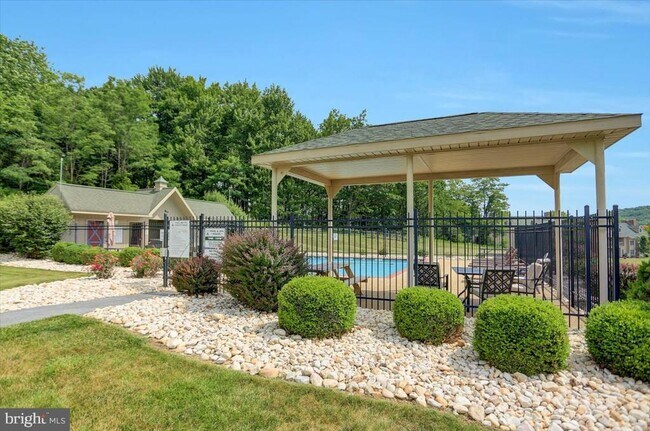 Building Photo - 14200 Northern Lights Drive