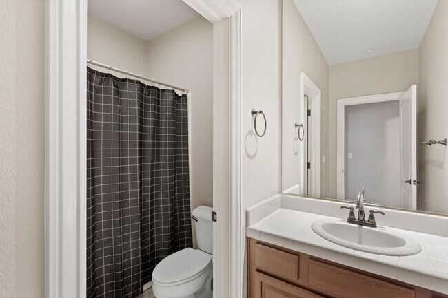 Building Photo - Beautiful Rocklin Home with a Pool!