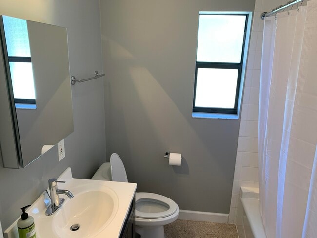 Building Photo - 3405 Dover Rd