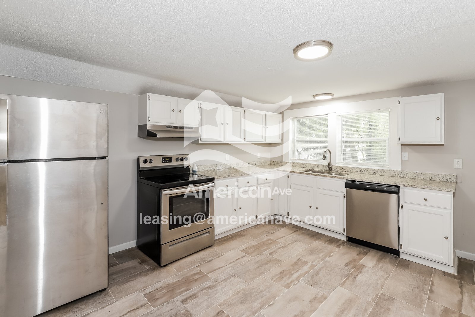 Building Photo - 624 Marion St