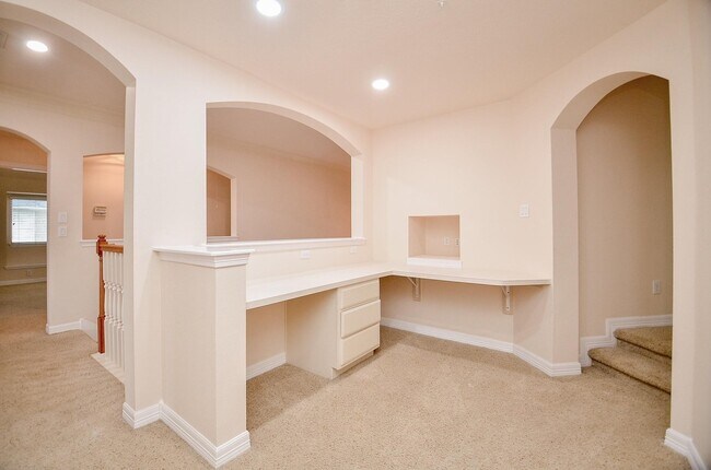 Building Photo - 3826 Bell Hollow Ln