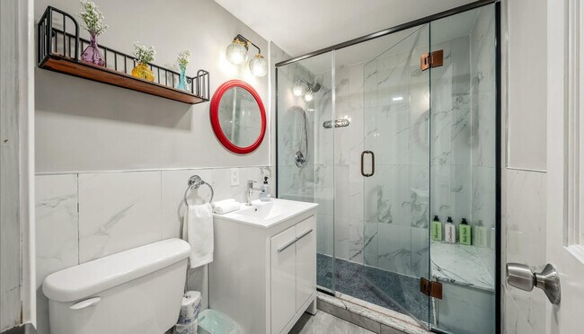 Building Photo - 223 Paxinos Dr