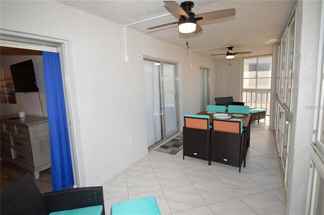 Building Photo - 4908 38th Way S