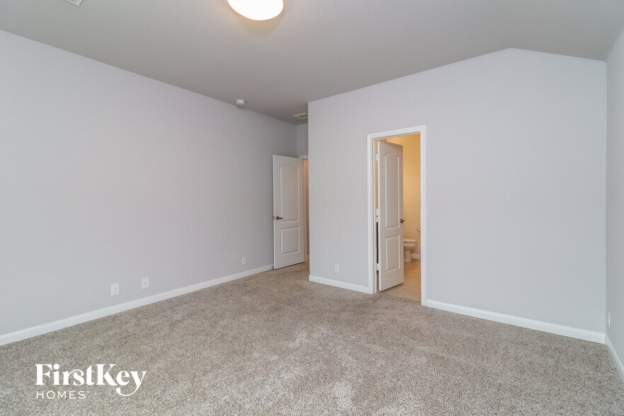 Building Photo - 1089 Nighthawk Trl