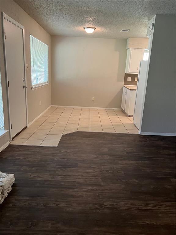 Building Photo - 7318 Lunar Dr