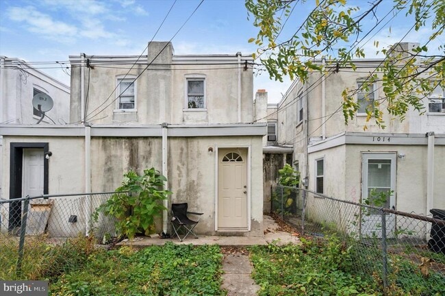 Building Photo - 1016 Potter St