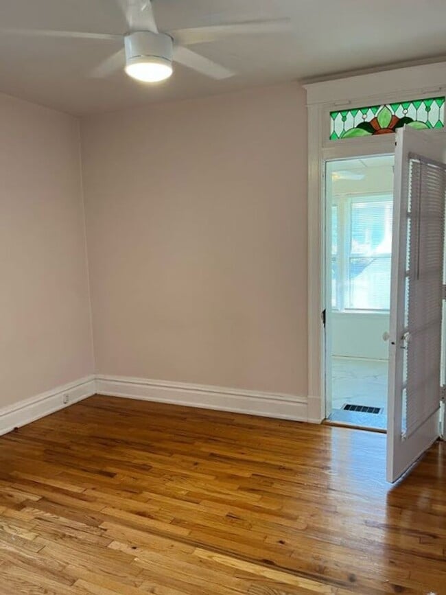 Building Photo - Charming 1 bedroom, first-floor in Shaw. C...