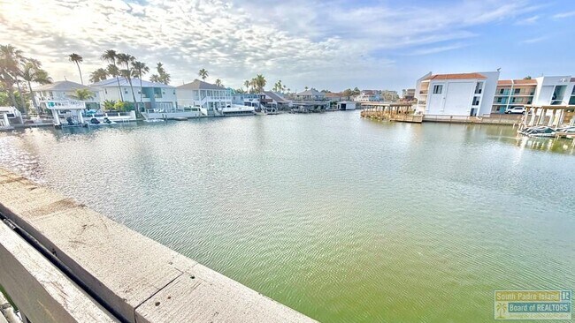 Building Photo - 106 W Morningside Dr