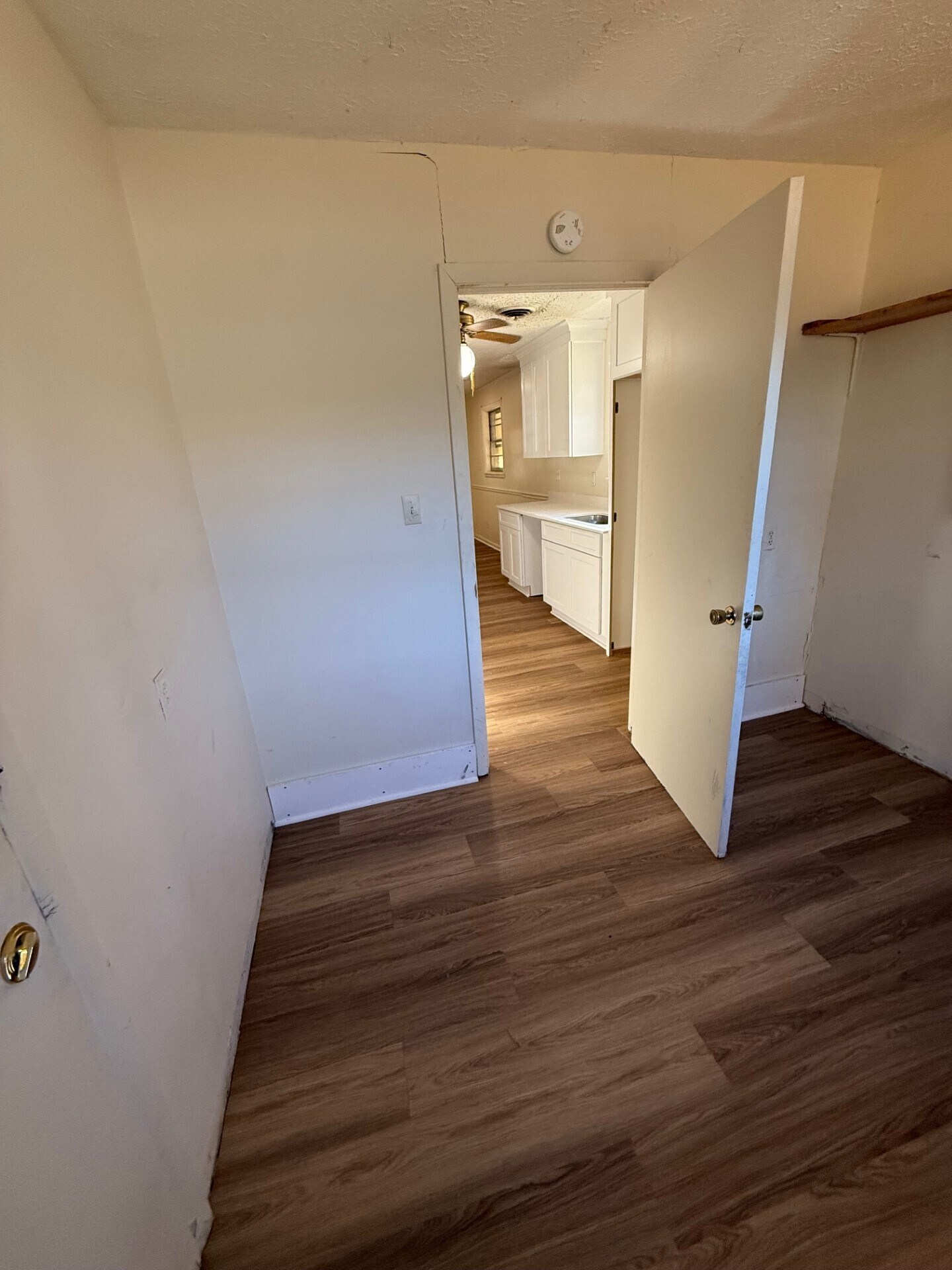 Building Photo - 907 George AVE