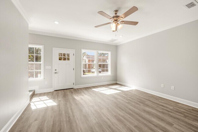 Building Photo - 1460 Willow Bend Way
