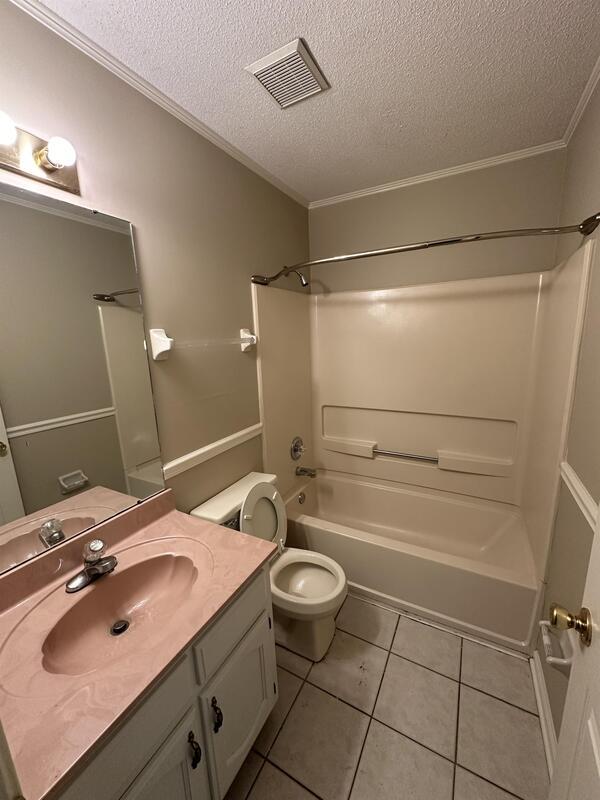 Building Photo - 8422 Jacob Dr