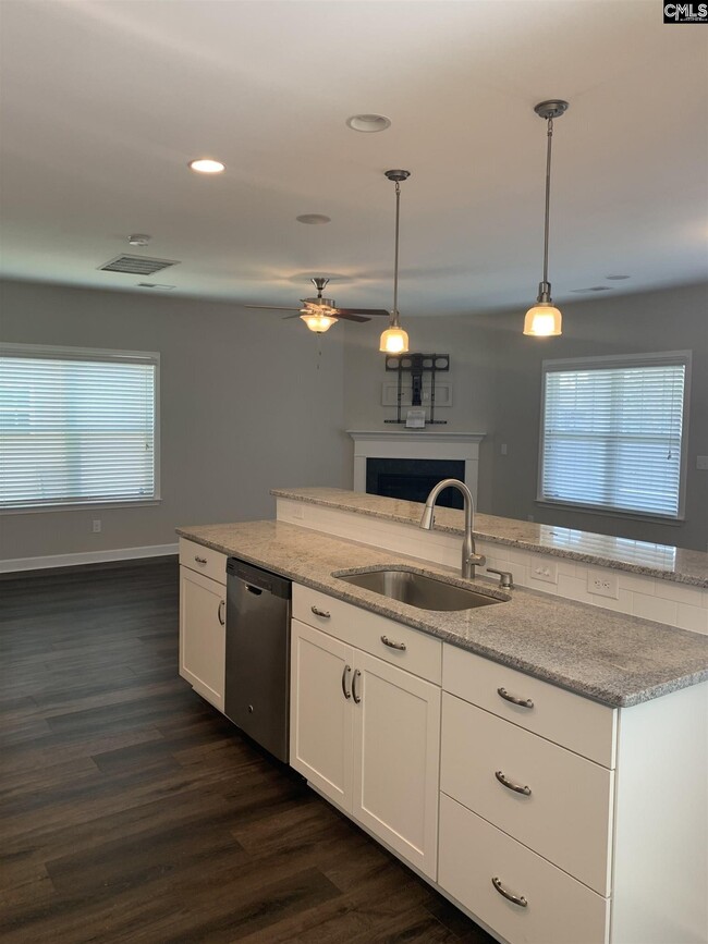 Building Photo - 906 Tuxford Trl