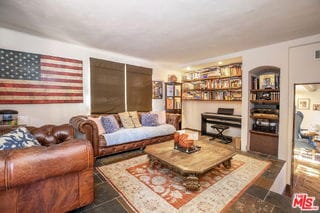 Building Photo - 10365 Holman Ave