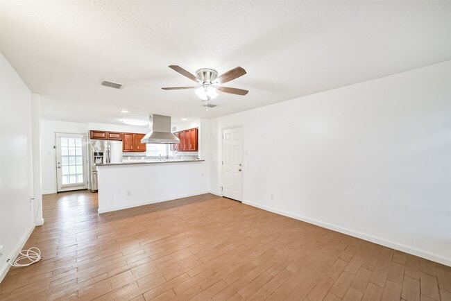 Building Photo - 12526 Chessington Dr