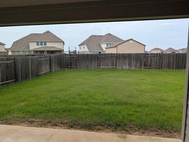 Building Photo - 1015 Bluejack Wy