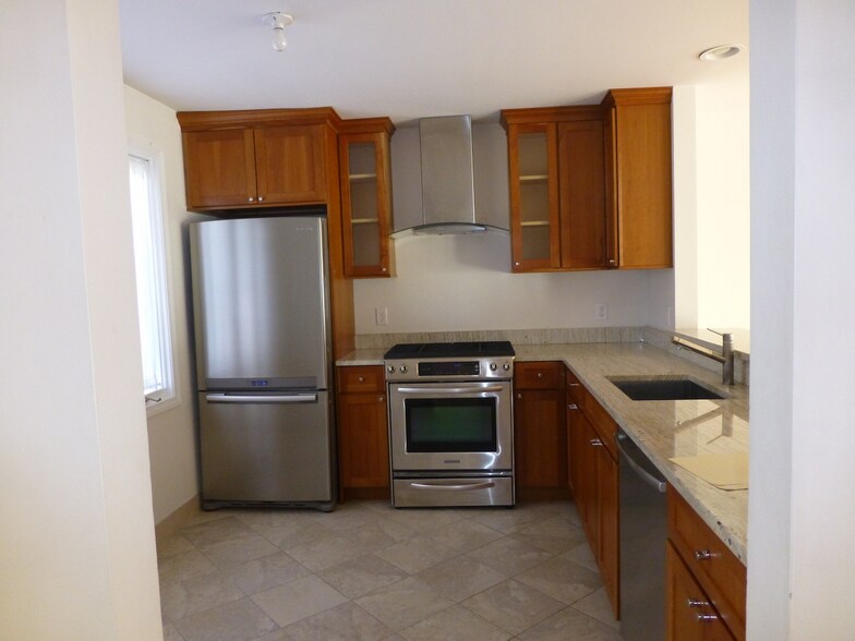 Building Photo - 1 Raymond St