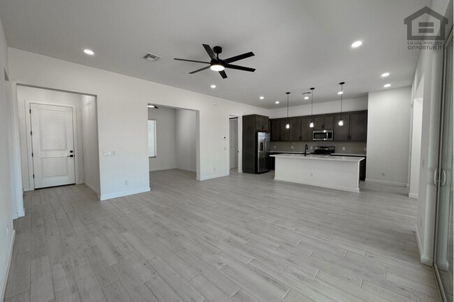 Building Photo - 3Bed/2Bath House in North Surprise! BRAND NEW! NEVER LIVED IN!