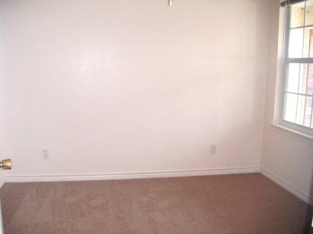 Building Photo - 330 Windjammer Rd