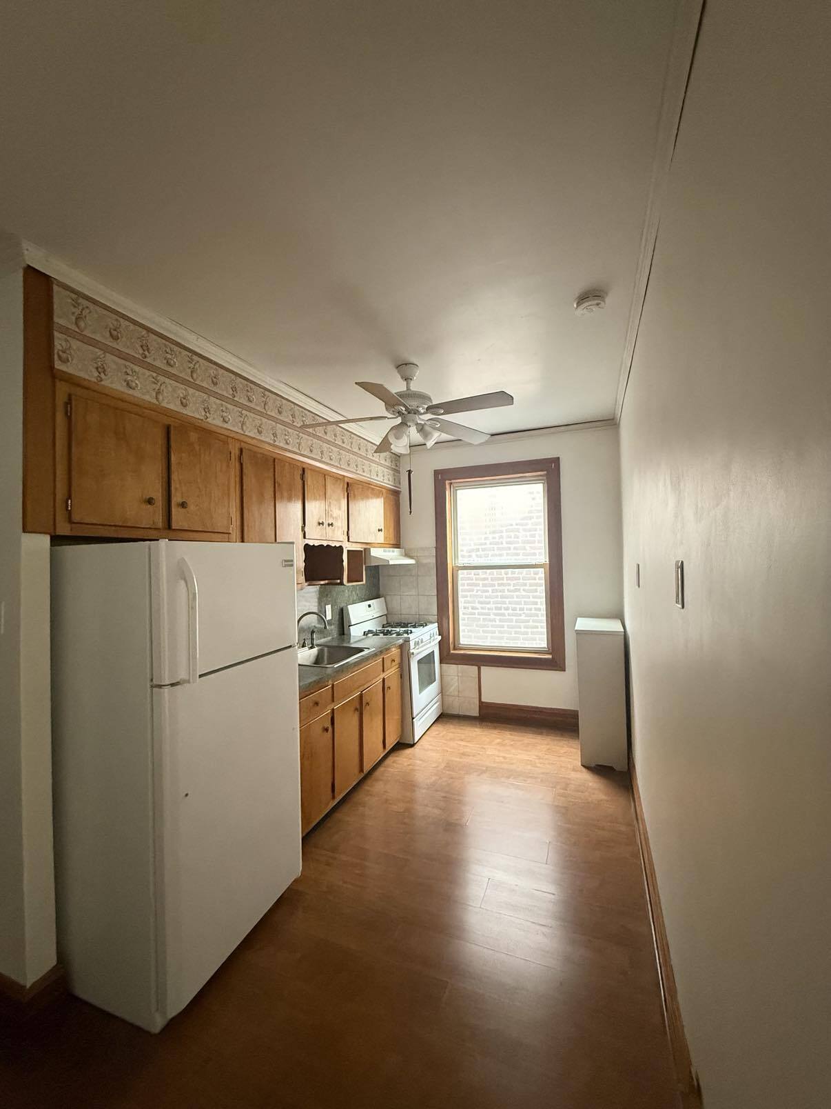 Building Photo - 2025 85th St