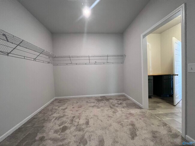 Building Photo - 13041 Lantern Pointe Wy