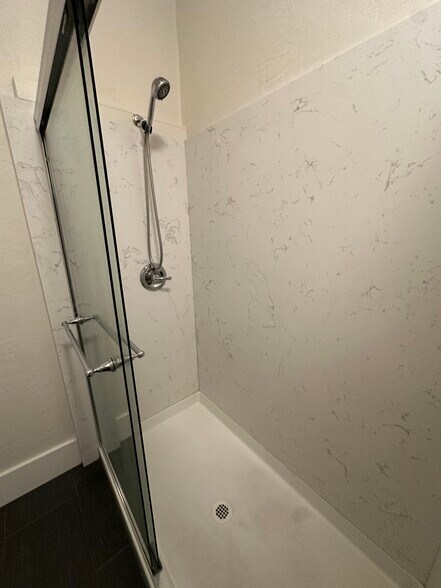 Building Photo - 1810 Euclid Ave