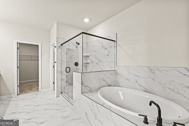 Building Photo - 416 Kinross Ln