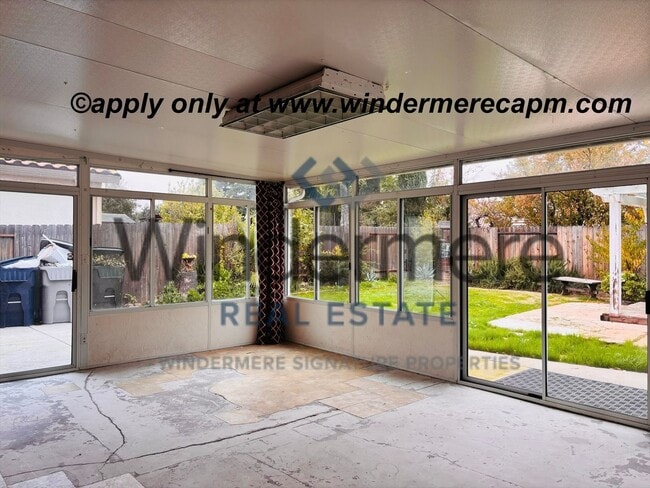 Building Photo - Bright & Spacious Two-Story home in Natomas Park!!