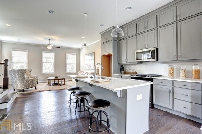 Building Photo - 10120 Windalier Way