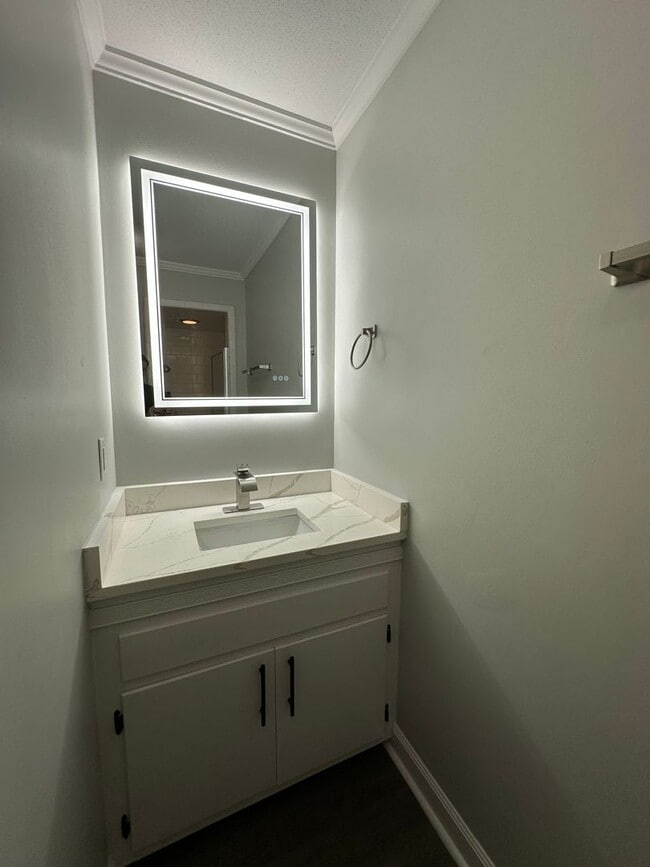 Building Photo - Fully Renovated Home with Unmatched Character