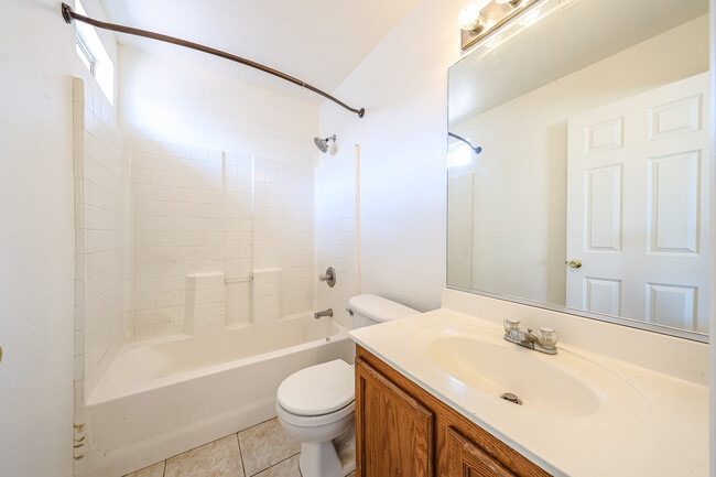 Building Photo - 11498 W Shaw Butte Dr