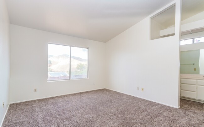Building Photo - 13476 Altamar Cir