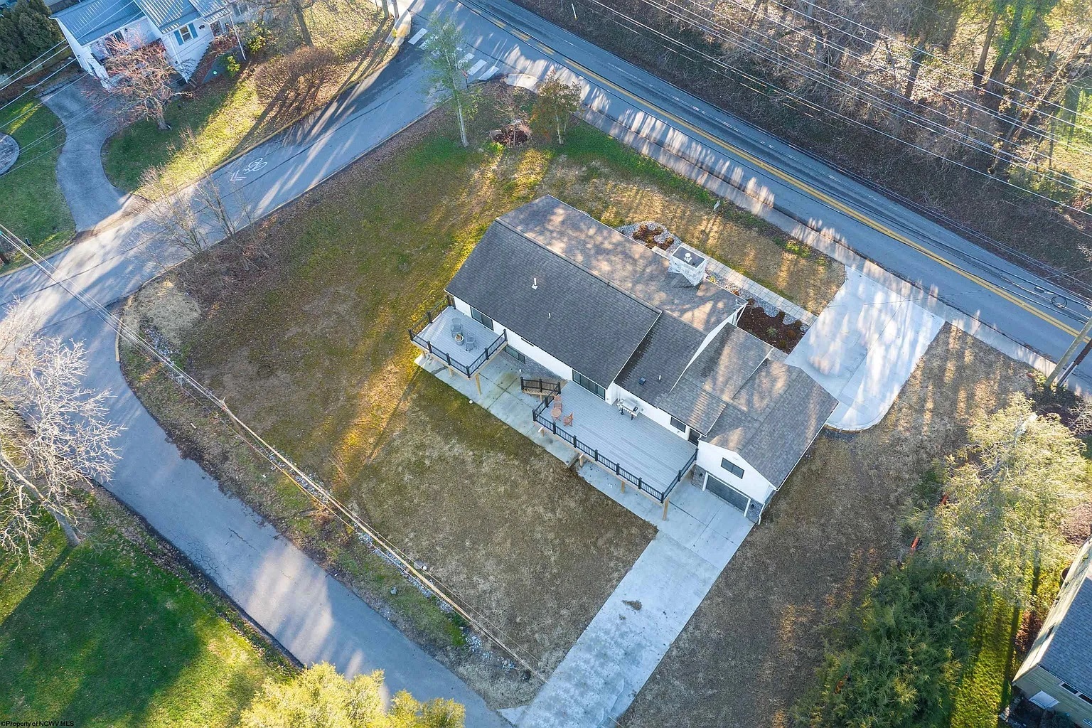 Building Photo - 3264 Collins Ferry Rd