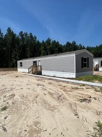 Building Photo - Brand New! Move In Ready & Close to Downto...