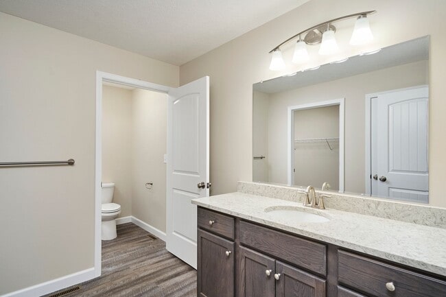 Building Photo - 5048 Catawba Pl Ln